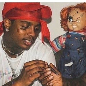 Meet your Posher, Easton